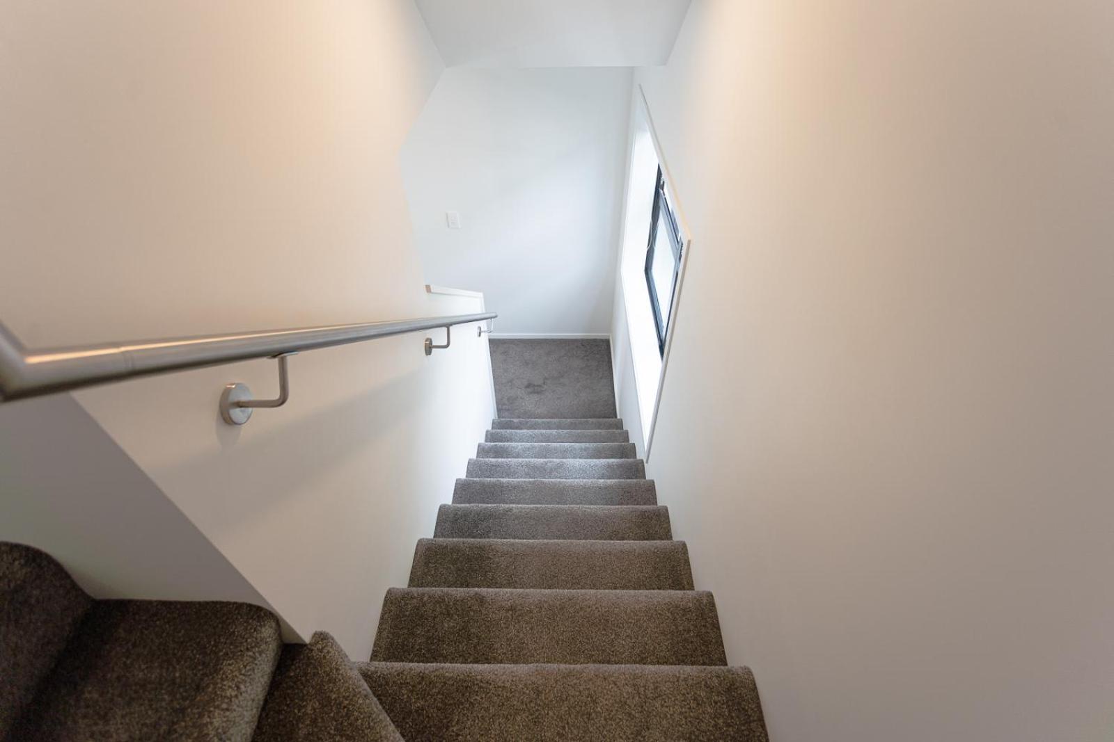 Modern 2 Bedroom Townhouse In Cbd With Parking! Sleeps 5 Christchurch Exterior foto